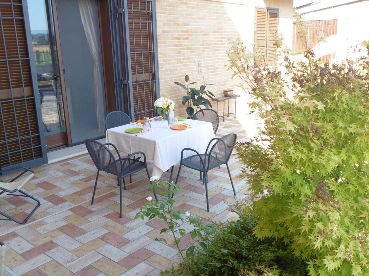 B&B La Gioiosa Assis Exterior foto